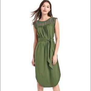 NWT GAP Crochet Lace Tie Waist Dress